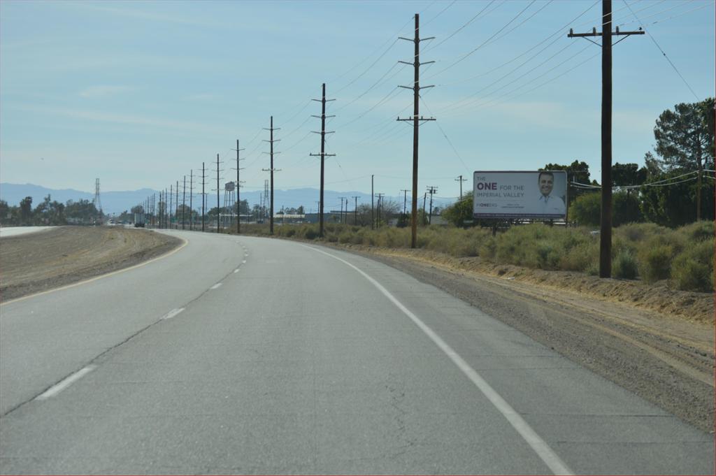 Photo of a billboard in Bard