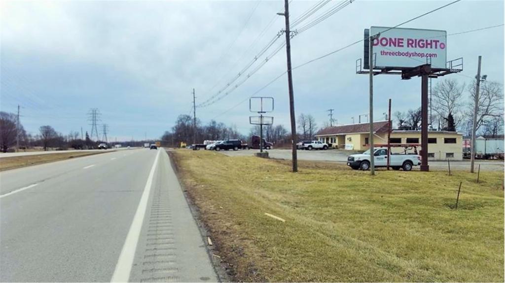 Photo of a billboard in Lockbourne
