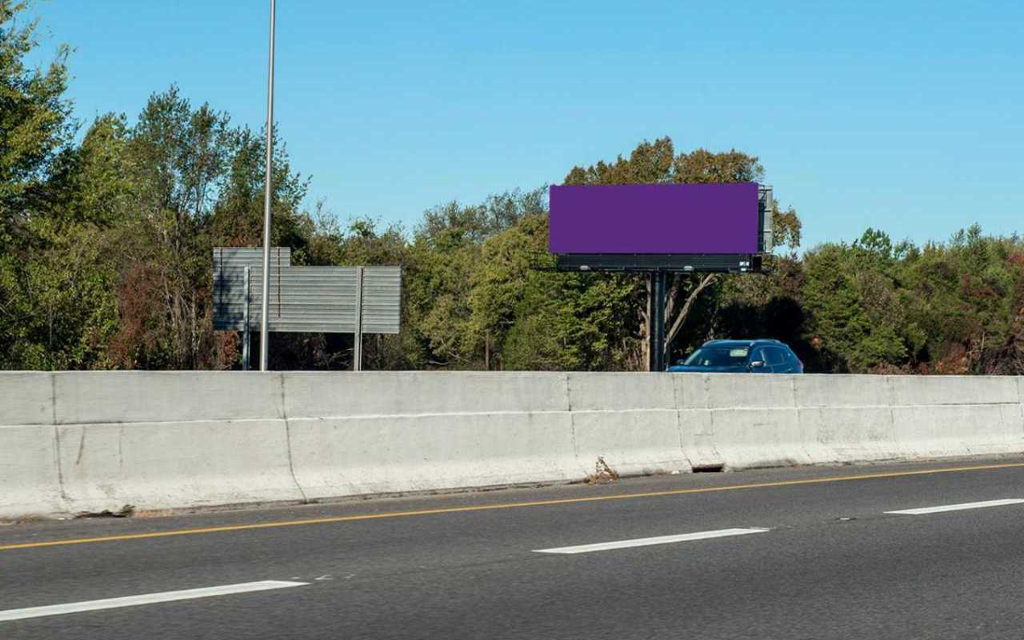 Photo of a billboard in Murfreesboro