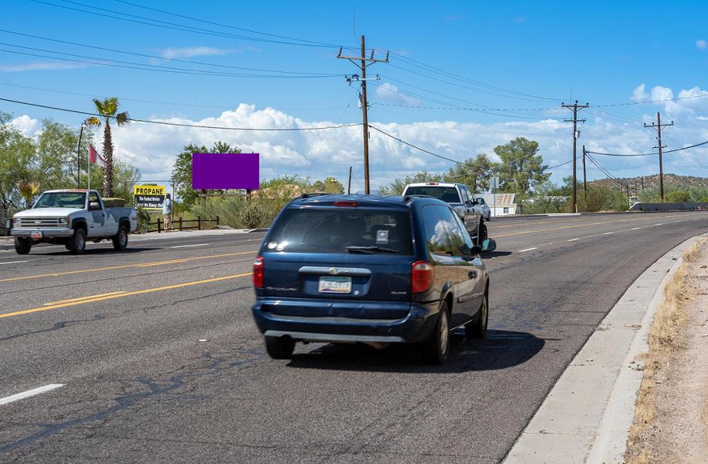 Photo of a billboard in Aguila