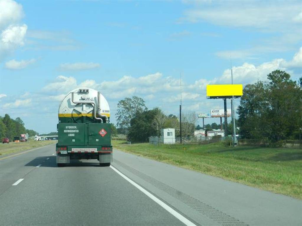Photo of a billboard in Deer Park