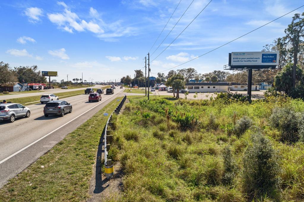Photo of a billboard in Winter Haven