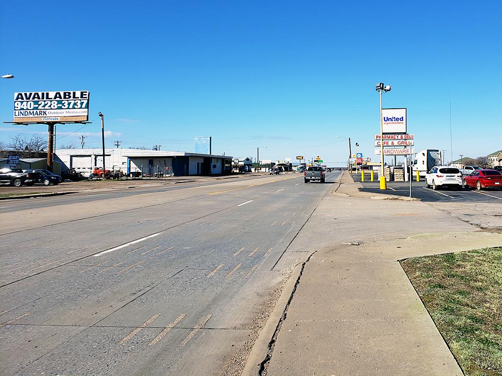 Photo of a billboard in Geronimo